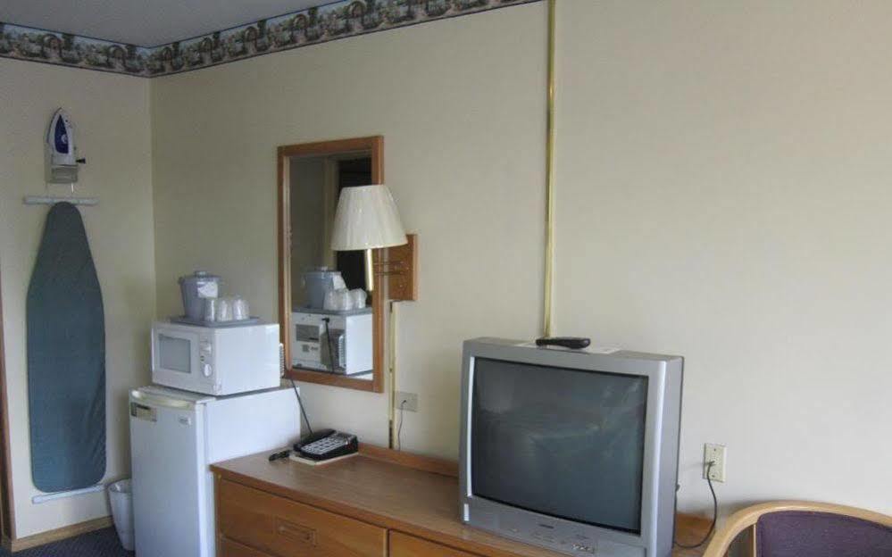 Cassville Budget Inn Buitenkant foto