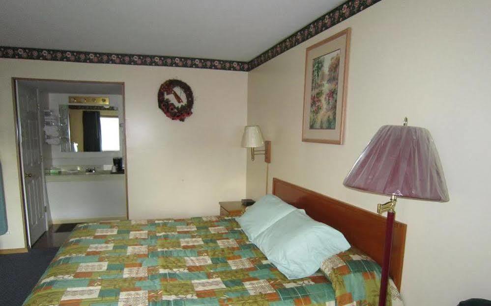 Cassville Budget Inn Buitenkant foto